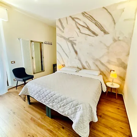 Monte Boutique Montepulciano Stazione